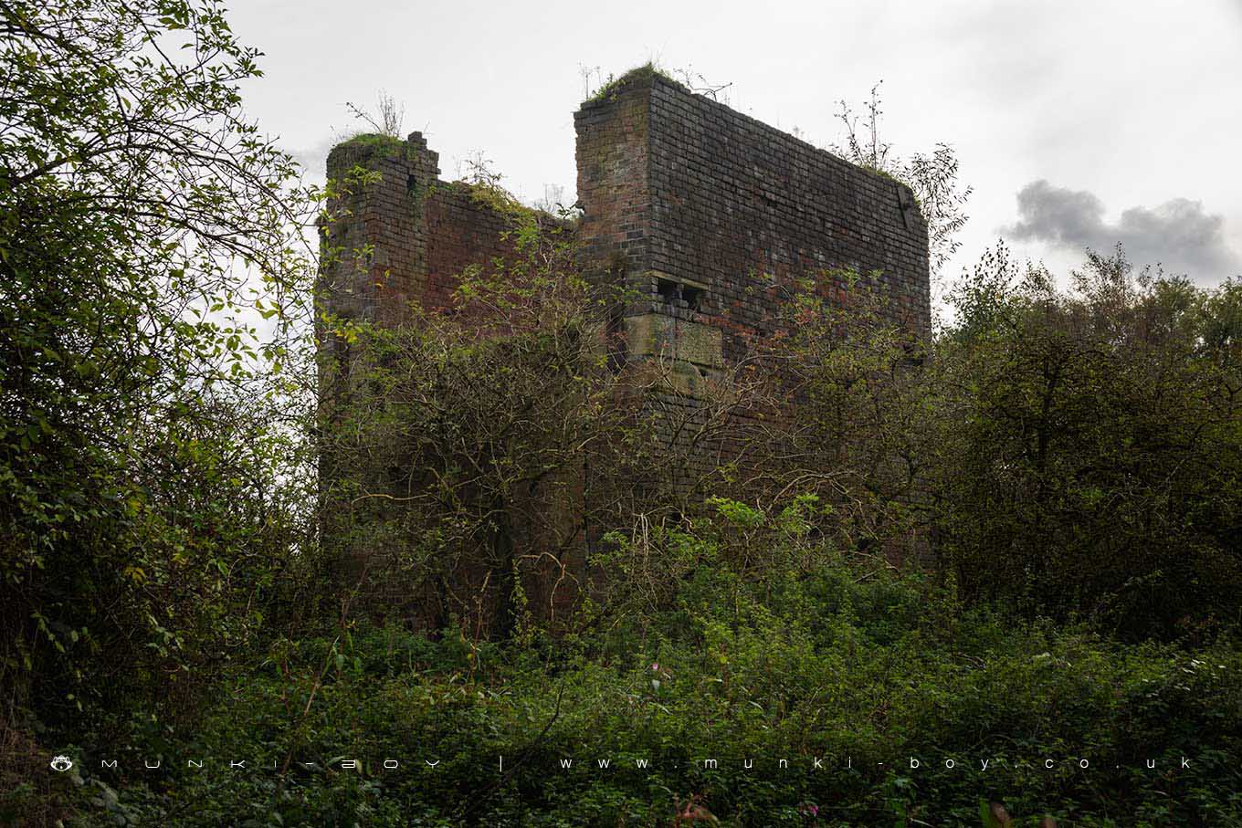 Albion Iron Works Aspull (ruin)